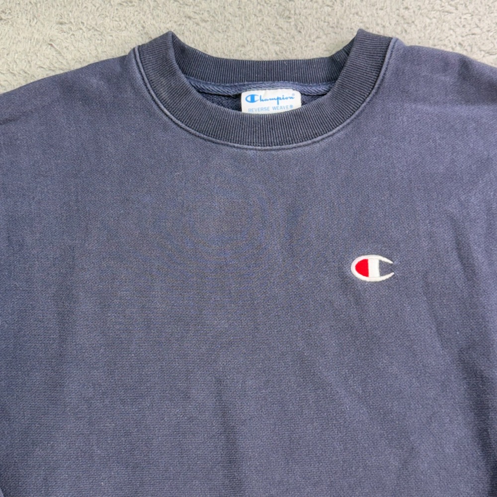 Champion Reverse Weave Sweatshirt Mens Medium Blue Crewneck Embroidered‎ Logo